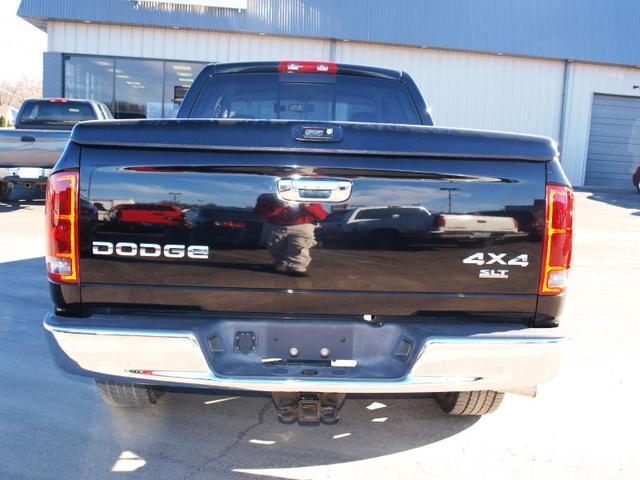 Dodge Ram Pickup 2002 photo 4