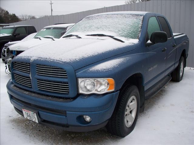 Dodge Ram Pickup 2002 photo 1