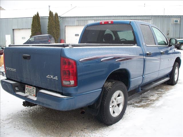 Dodge Ram Pickup 2002 photo 3