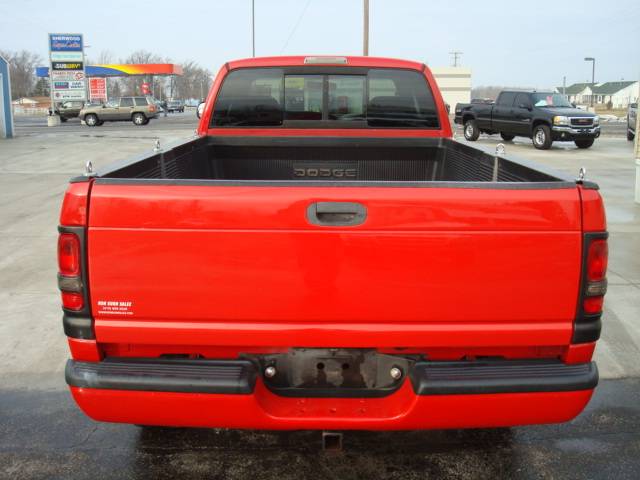 Dodge Ram Pickup 2002 photo 5