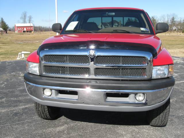 Dodge Ram Pickup 2002 photo 2