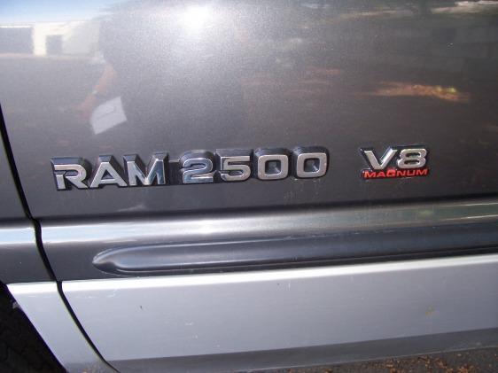 Dodge Ram Pickup 2002 photo 1