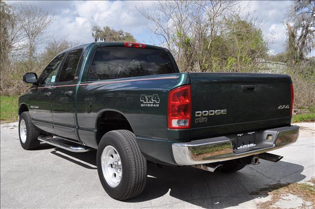 Dodge Ram Pickup 2002 photo 2