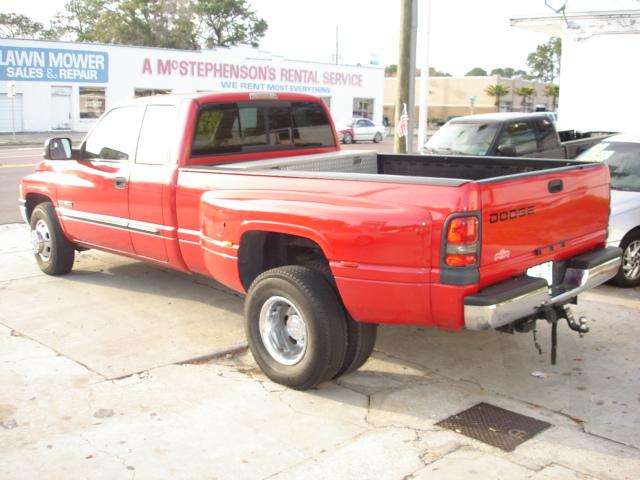 Dodge Ram Pickup 2002 photo 1