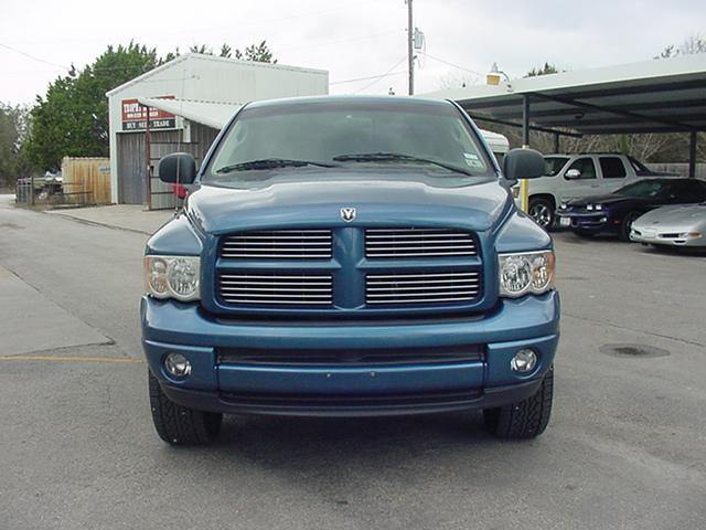 Dodge Ram Pickup 2002 photo 3