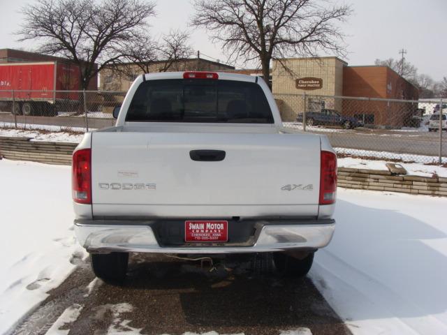 Dodge Ram Pickup 2002 photo 3