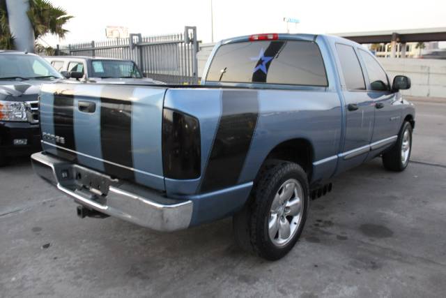 Dodge Ram Pickup 2002 photo 3