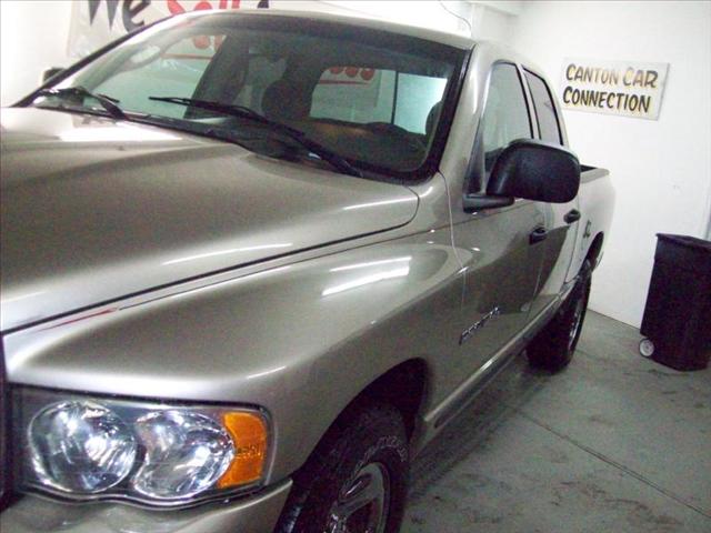 Dodge Ram Pickup 2002 photo 2