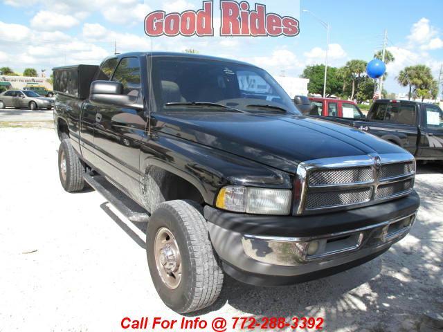 Dodge Ram Pickup 2002 photo 1