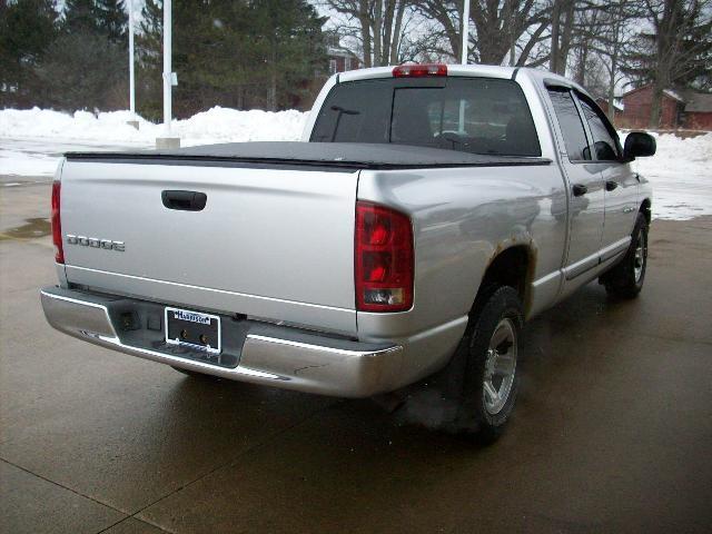 Dodge Ram Pickup 2002 photo 3