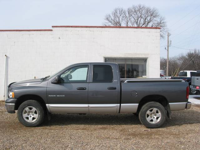 Dodge Ram Pickup 2002 photo 2