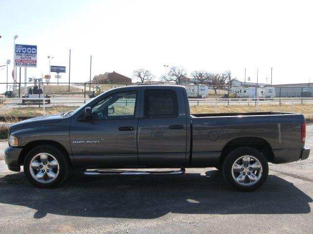 Dodge Ram Pickup 2002 photo 3