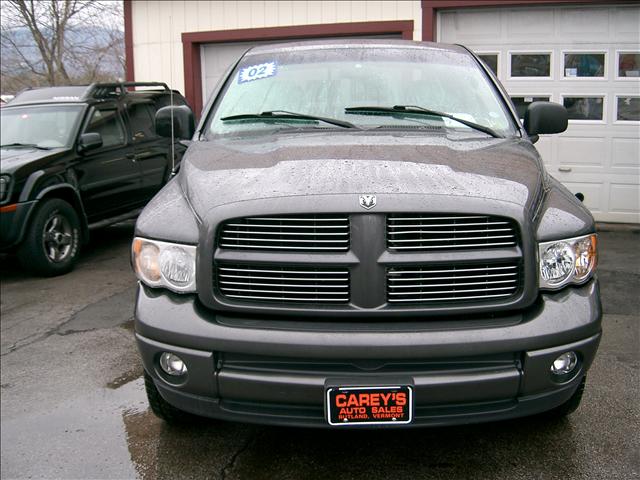 Dodge Ram Pickup 2002 photo 2