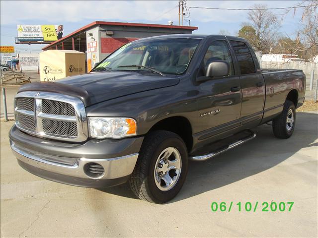 Dodge Ram Pickup 2002 photo 1