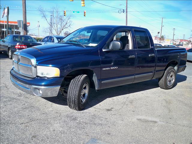 Dodge Ram Pickup 2002 photo 2