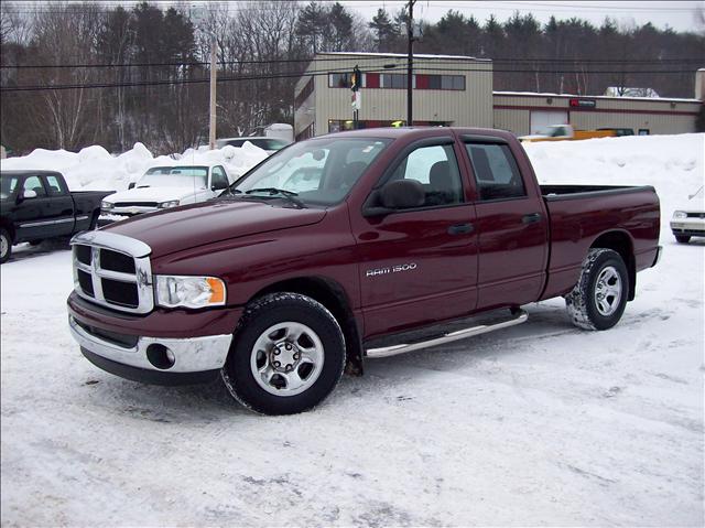 Dodge Ram Pickup SLT Crew Cab Pickup