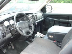 Dodge Ram Pickup 2003 photo 4