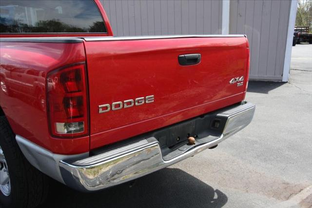 Dodge Ram Pickup 2003 photo 1