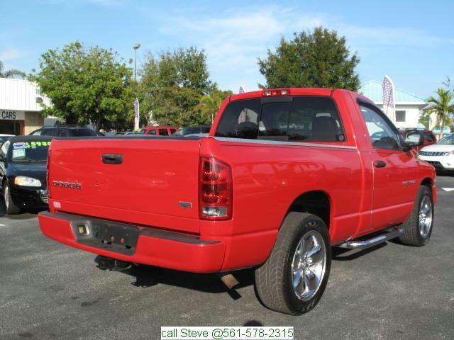 Dodge Ram Pickup 2003 photo 4