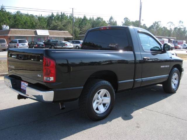 Dodge Ram Pickup 2003 photo 4