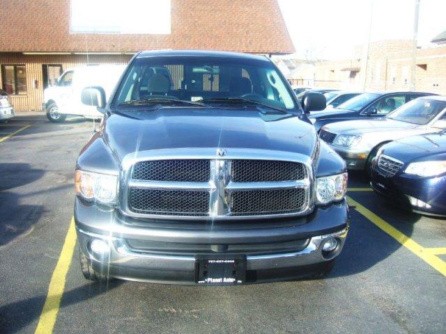 Dodge Ram Pickup 2003 photo 1