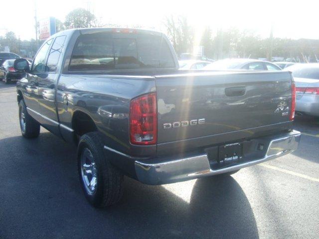 Dodge Ram Pickup 2003 photo 5