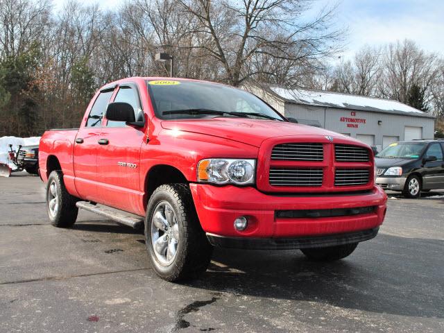 Dodge Ram Pickup 2003 photo 3