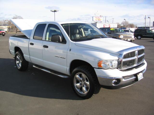 Dodge Ram Pickup 2003 photo 1