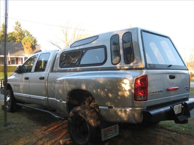 Dodge Ram Pickup 2003 photo 4