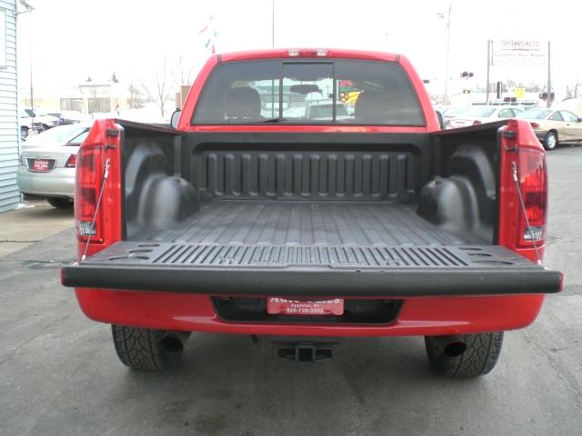 Dodge Ram Pickup 2003 photo 5