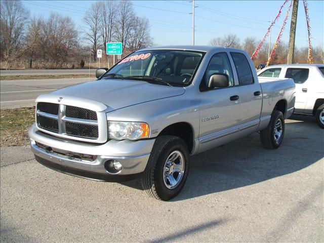 Dodge Ram Pickup 2003 photo 2