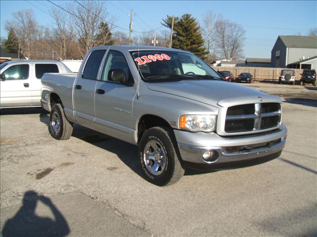 Dodge Ram Pickup 2003 photo 3