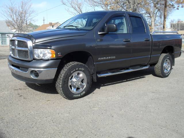 Dodge Ram Pickup SLT Crew Cab Pickup