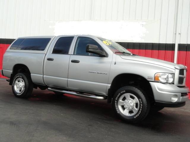 Dodge Ram Pickup 1500 Crew Cab Crew Cab Pickup