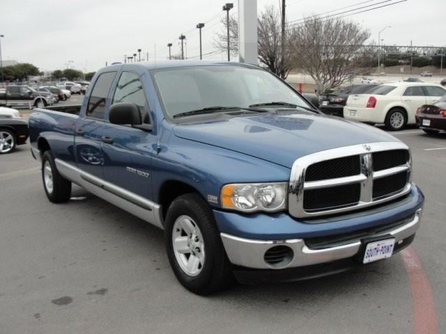 Dodge Ram Pickup 2003 photo 3