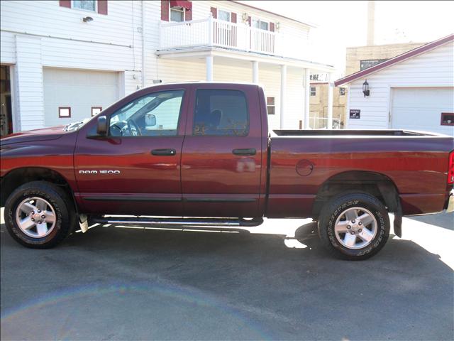 Dodge Ram Pickup SLT Pickup