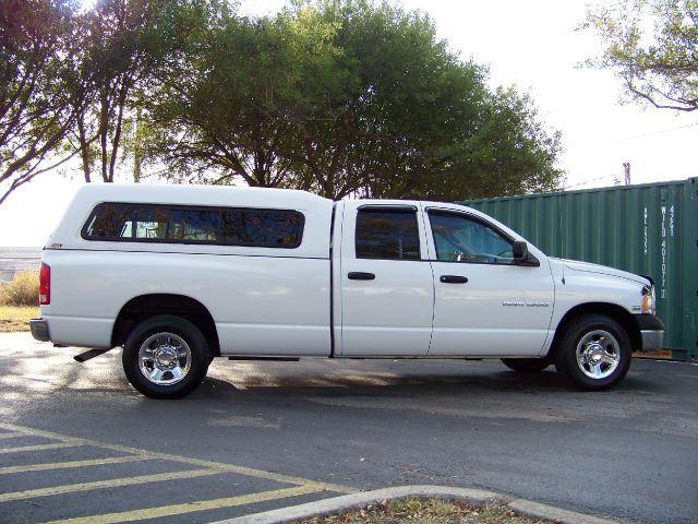 Dodge Ram Pickup 2003 photo 5