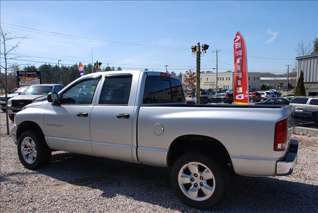 Dodge Ram Pickup 2003 photo 3