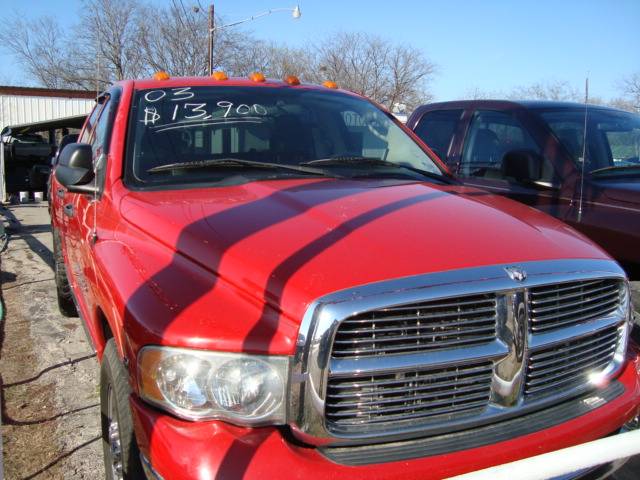 Dodge Ram Pickup 2003 photo 3