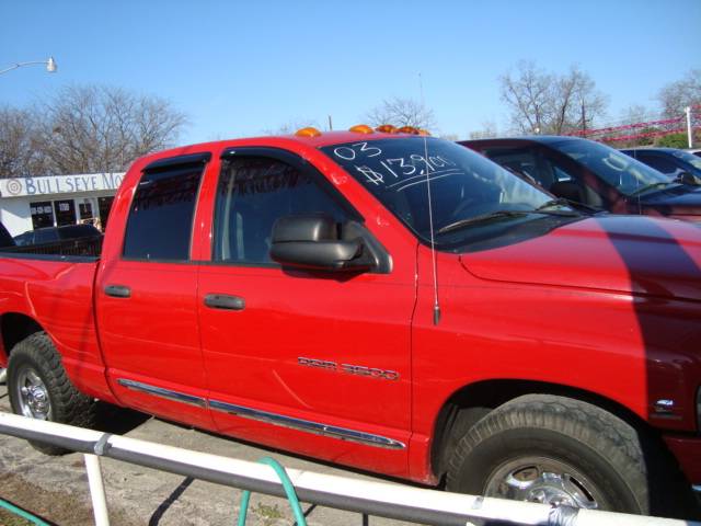 Dodge Ram Pickup 2003 photo 4