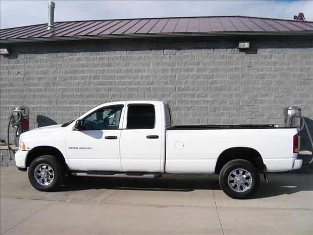 Dodge Ram Pickup 2WD Crew Cab 143.5 Pickup