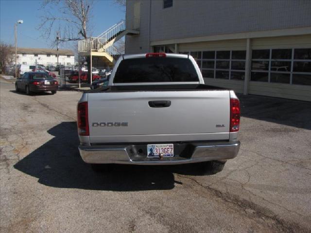 Dodge Ram Pickup 2003 photo 4