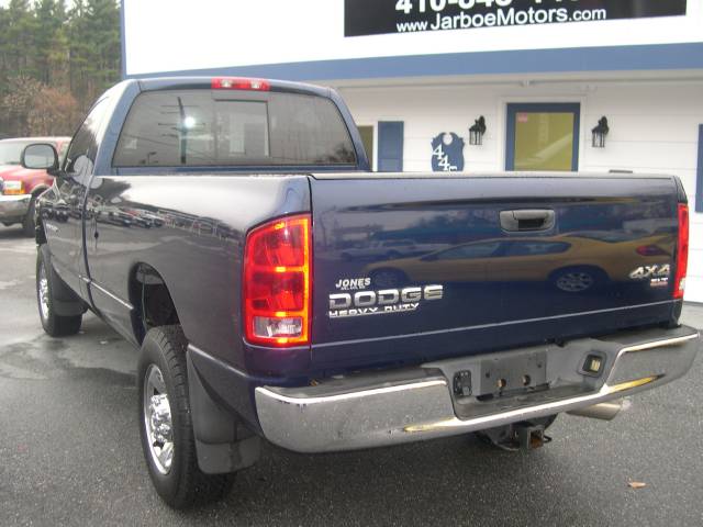 Dodge Ram Pickup 2003 photo 1