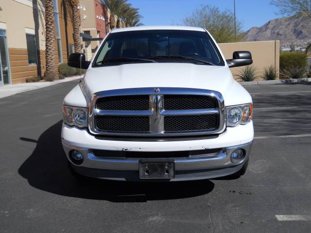 Dodge Ram Pickup 2003 photo 1