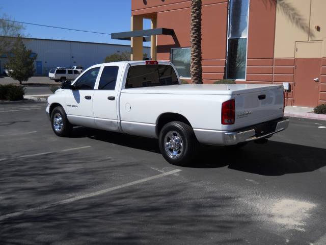 Dodge Ram Pickup 2003 photo 4