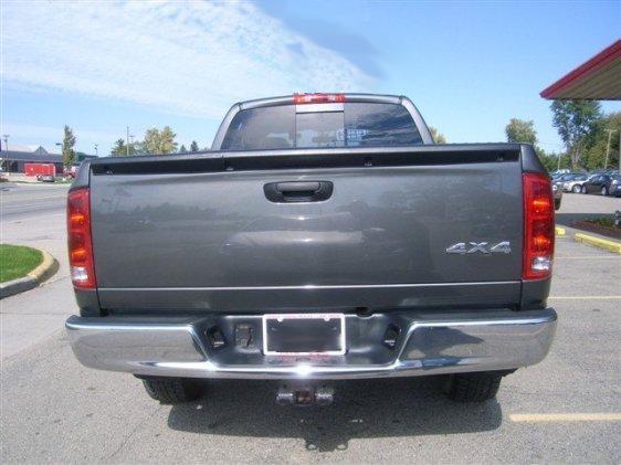 Dodge Ram Pickup 2003 photo 1