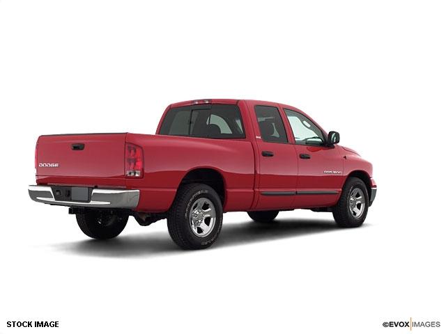 Dodge Ram Pickup 2003 photo 3