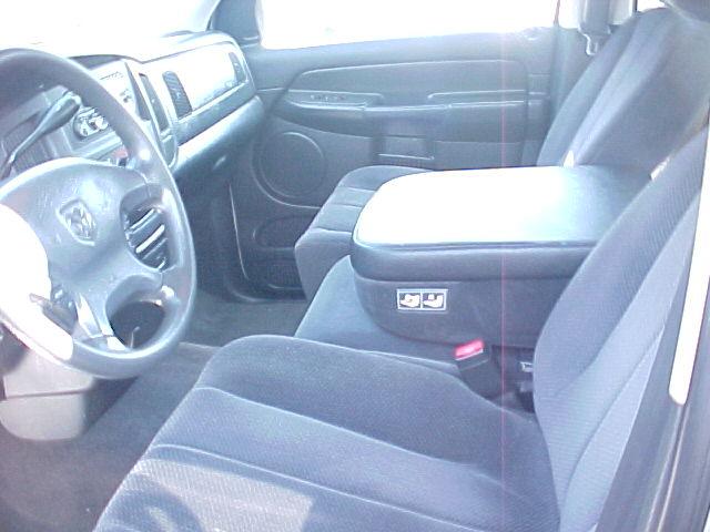 Dodge Ram Pickup 2003 photo 4