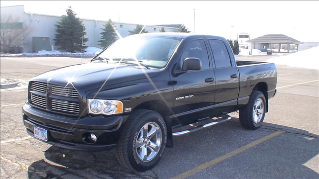 Dodge Ram Pickup SLT Pickup