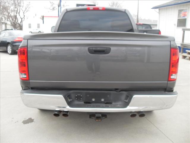 Dodge Ram Pickup 2004 photo 4